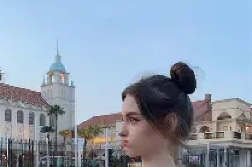 释永信害惨的4位女星：2个央视名嘴、1个曾全网被封刘涛最冤了